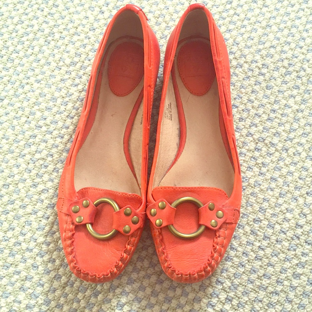 Frye Women's Orange Leather Ruby Ring Flat Shoes